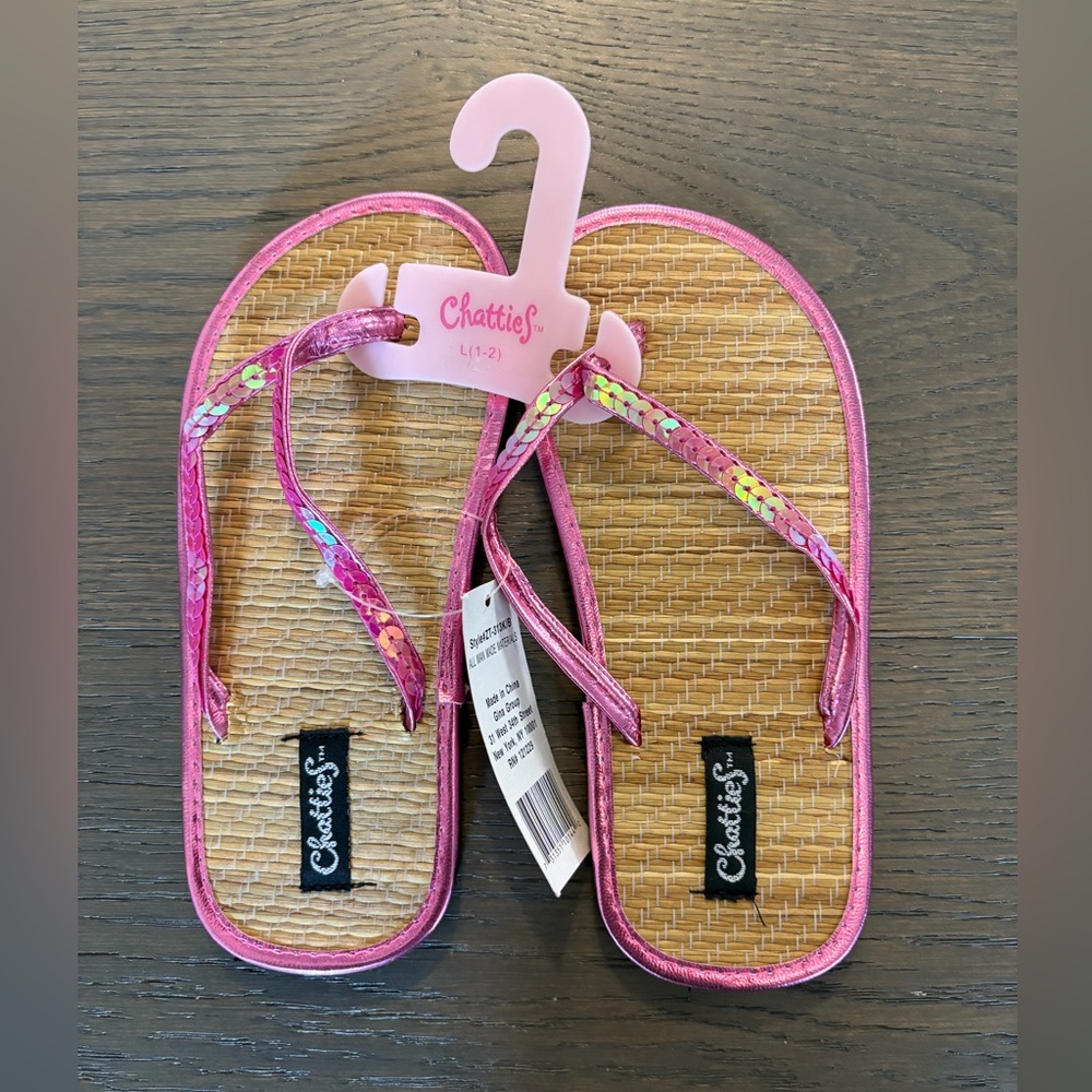 Chatties pink girls flip flops sz 1/2 NWT retail $44